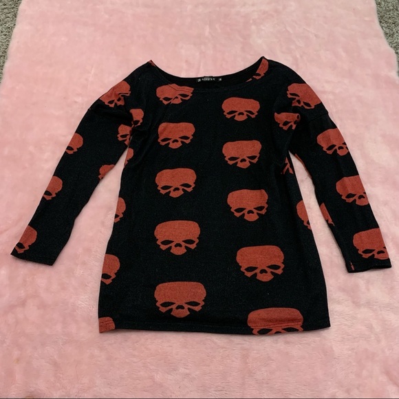 Skull Red And Black Long sleeve top - Picture 5 of 8